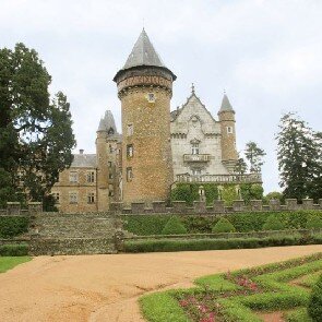 Château de Busset***