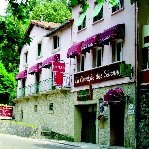 Hôtel de la Corniche des Cévennes**
