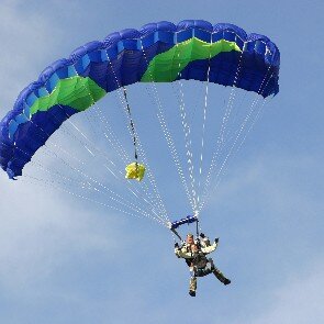 Saut en parachute